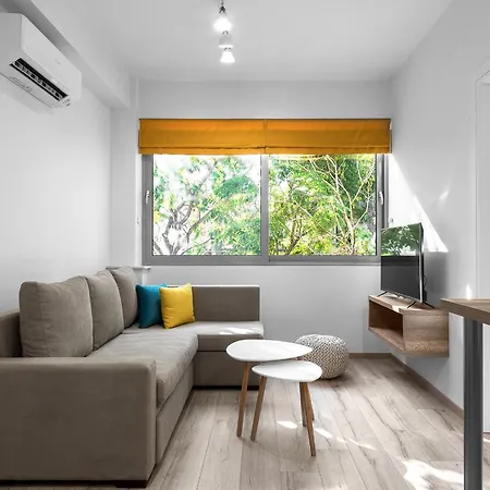 Color Block, Nilie Hospitality Mgmt